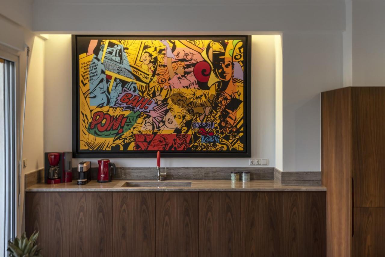 A Truly Wow Experience For Every Guest. The Place Атина Екстериор снимка