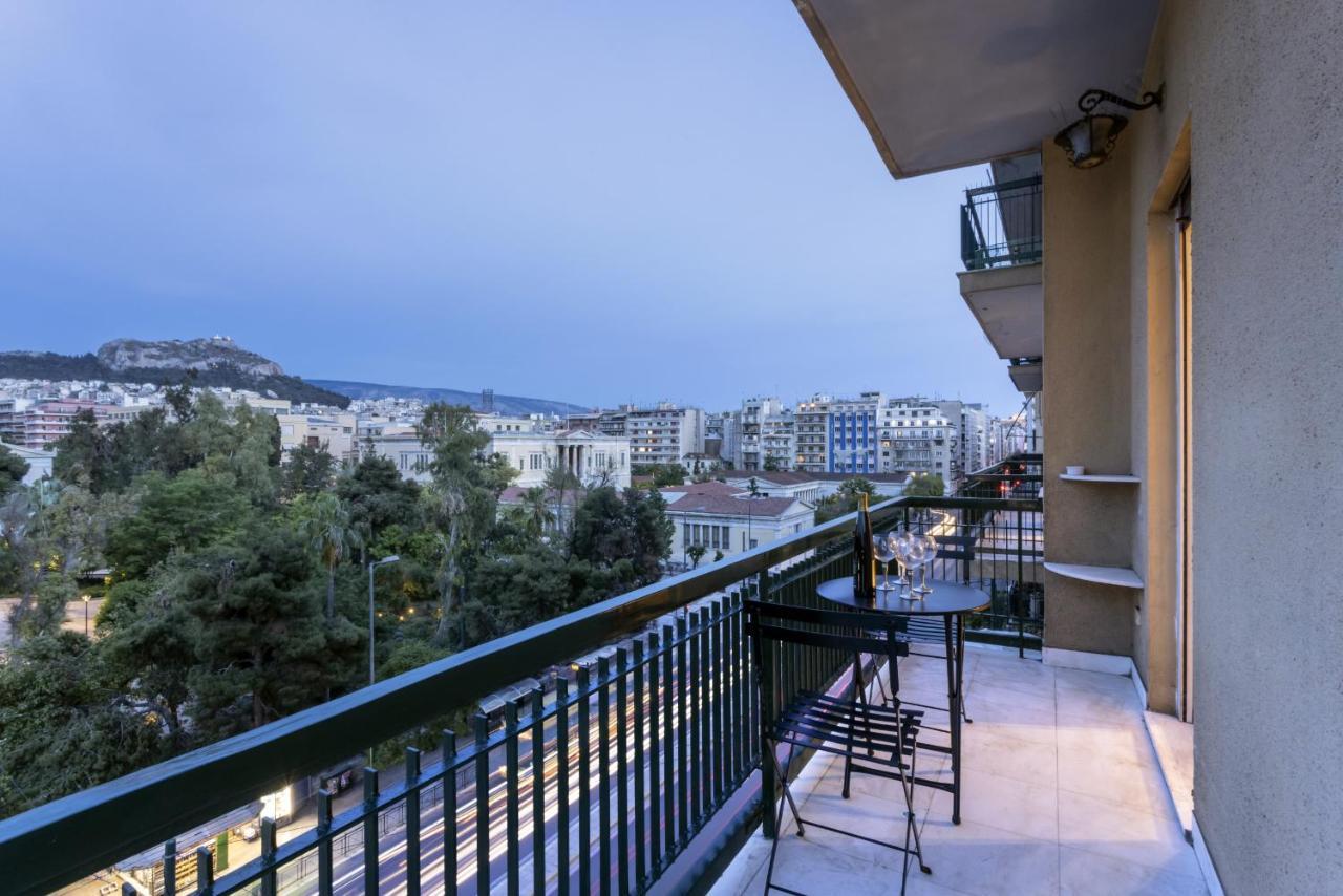 A Truly Wow Experience For Every Guest. The Place Атина Екстериор снимка