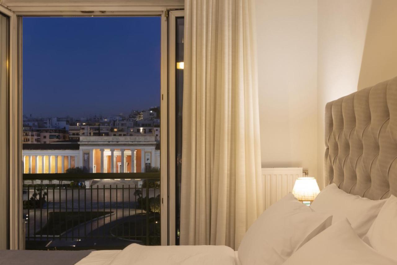 A Truly Wow Experience For Every Guest. The Place Атина Екстериор снимка